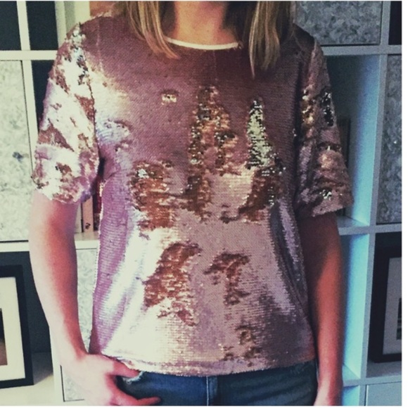 ARK & Co.**Color-Changing Sequined Top**Small $125 - Picture 8 of 8